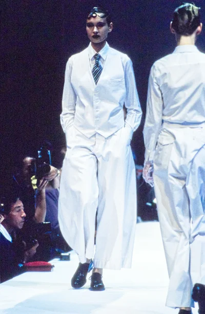 Look 11
